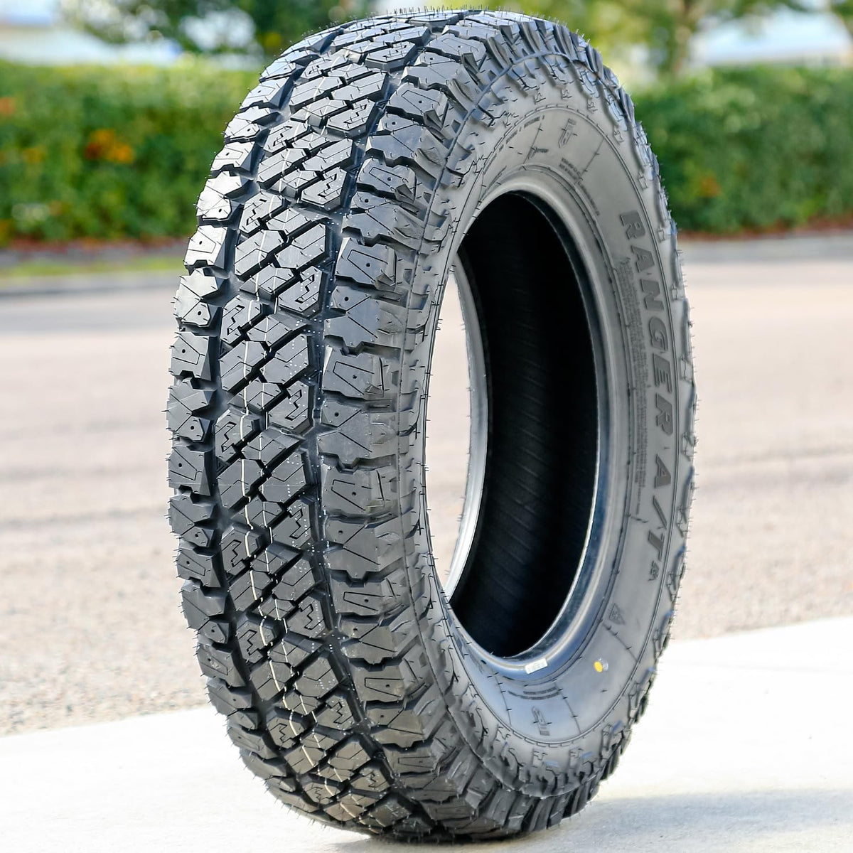 All Terrain 265/70R18 116T Tire D8377